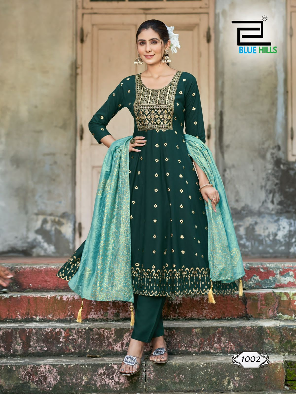 BLUE HILLS BATU CAVES 3PCS CONCEPT SUITS SUPPLIER