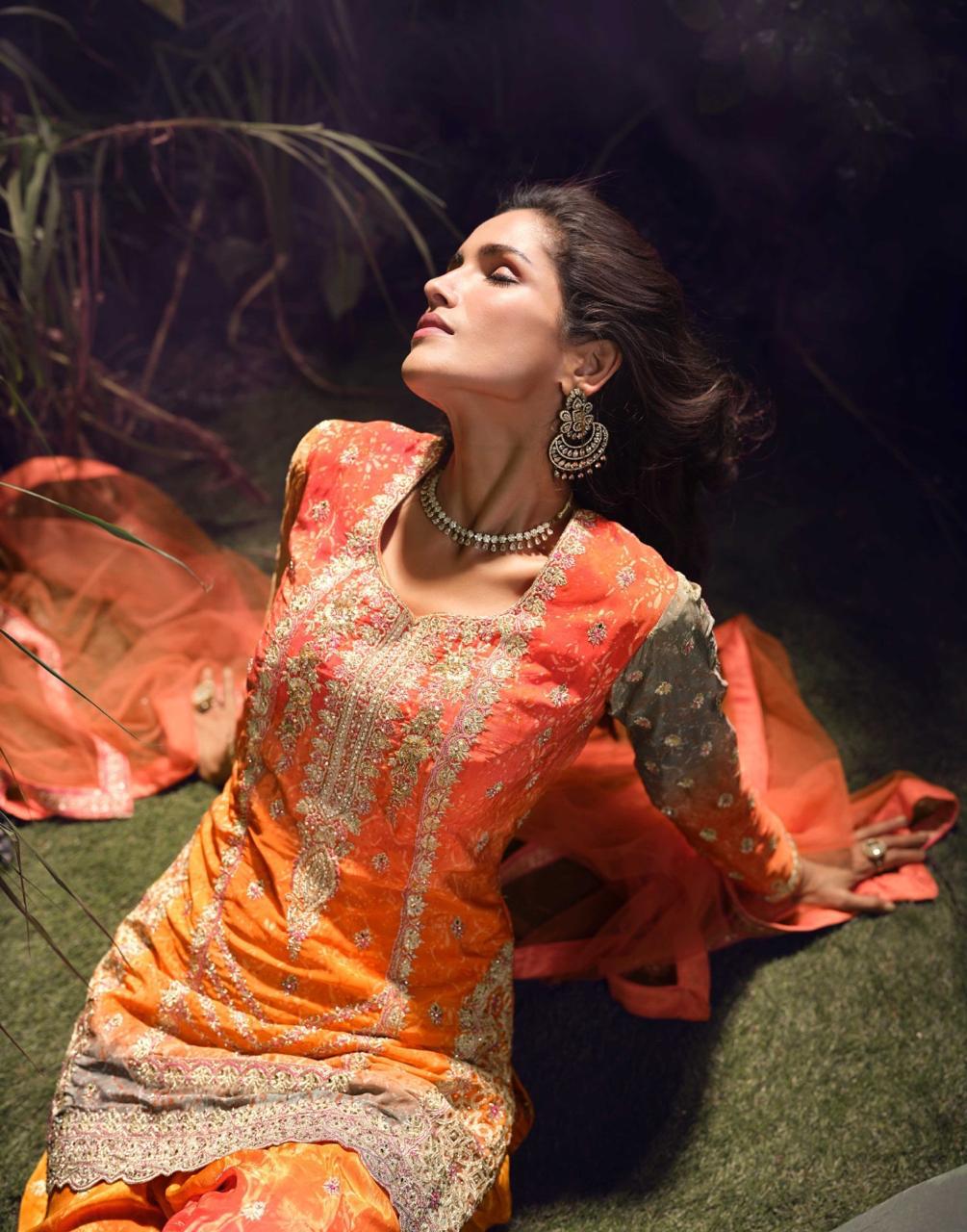 SAYURI DESIGNER CARNIVAL CHINON SILK SUITS SUPPLIER