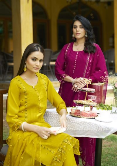 WOODEE WOMIKA VISCOSE ROMAN SILK KURTI SUPPLIER