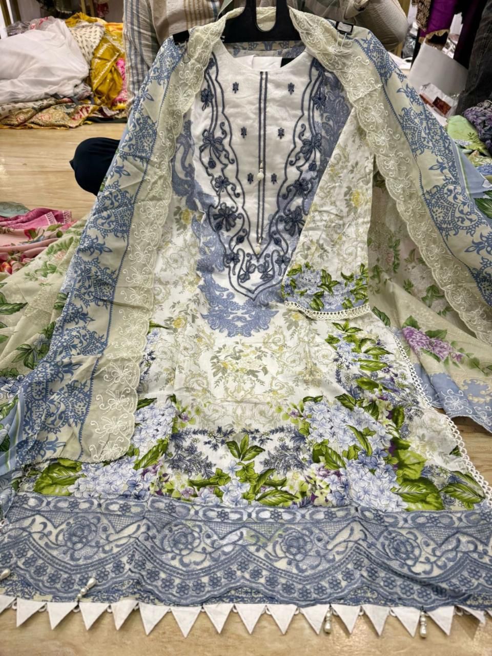 MEHBOOB TEX D.NO 1658-1661 READYMADE