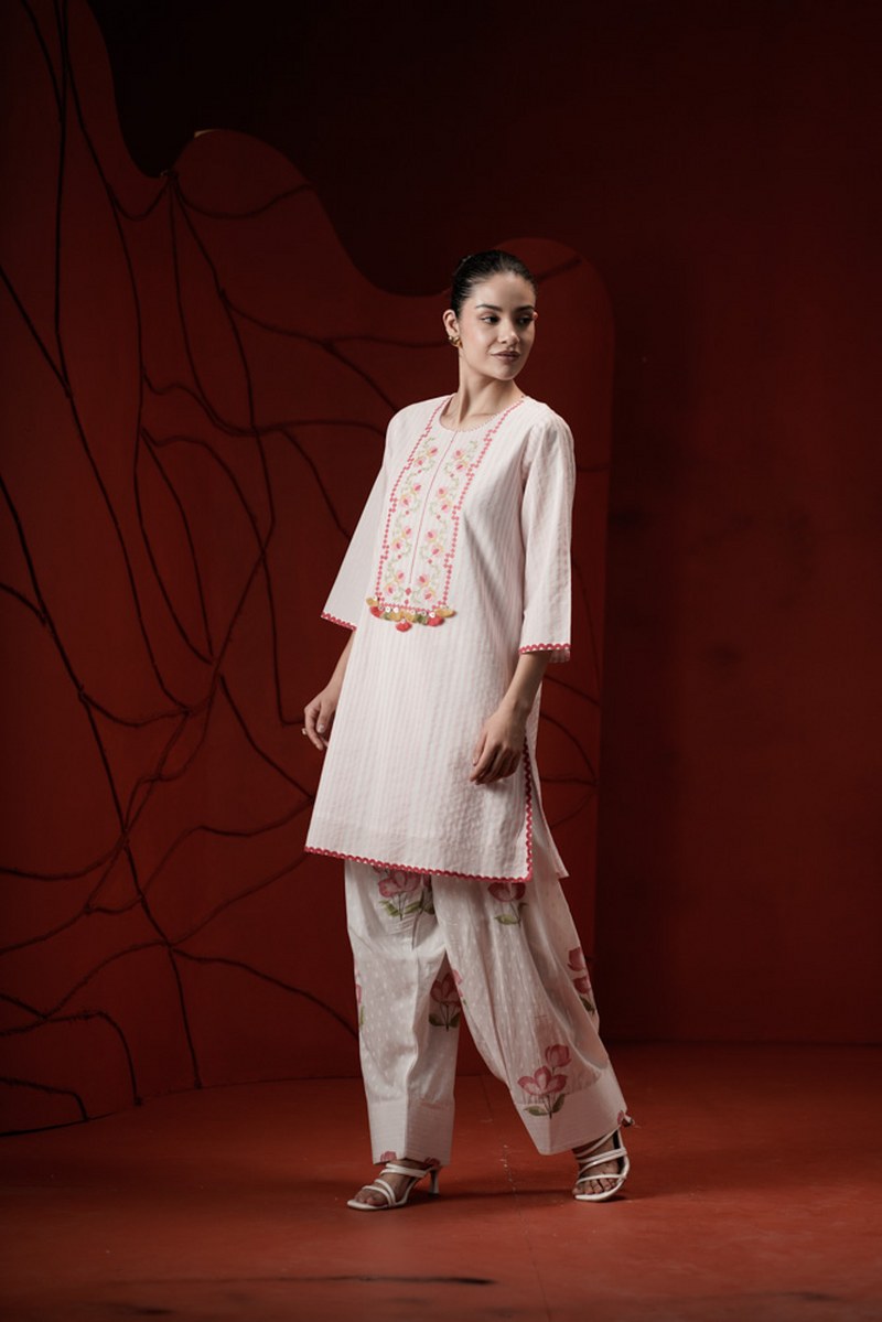 FASHION STORY FANCY TWO PIECE SET IN WHOLESALE