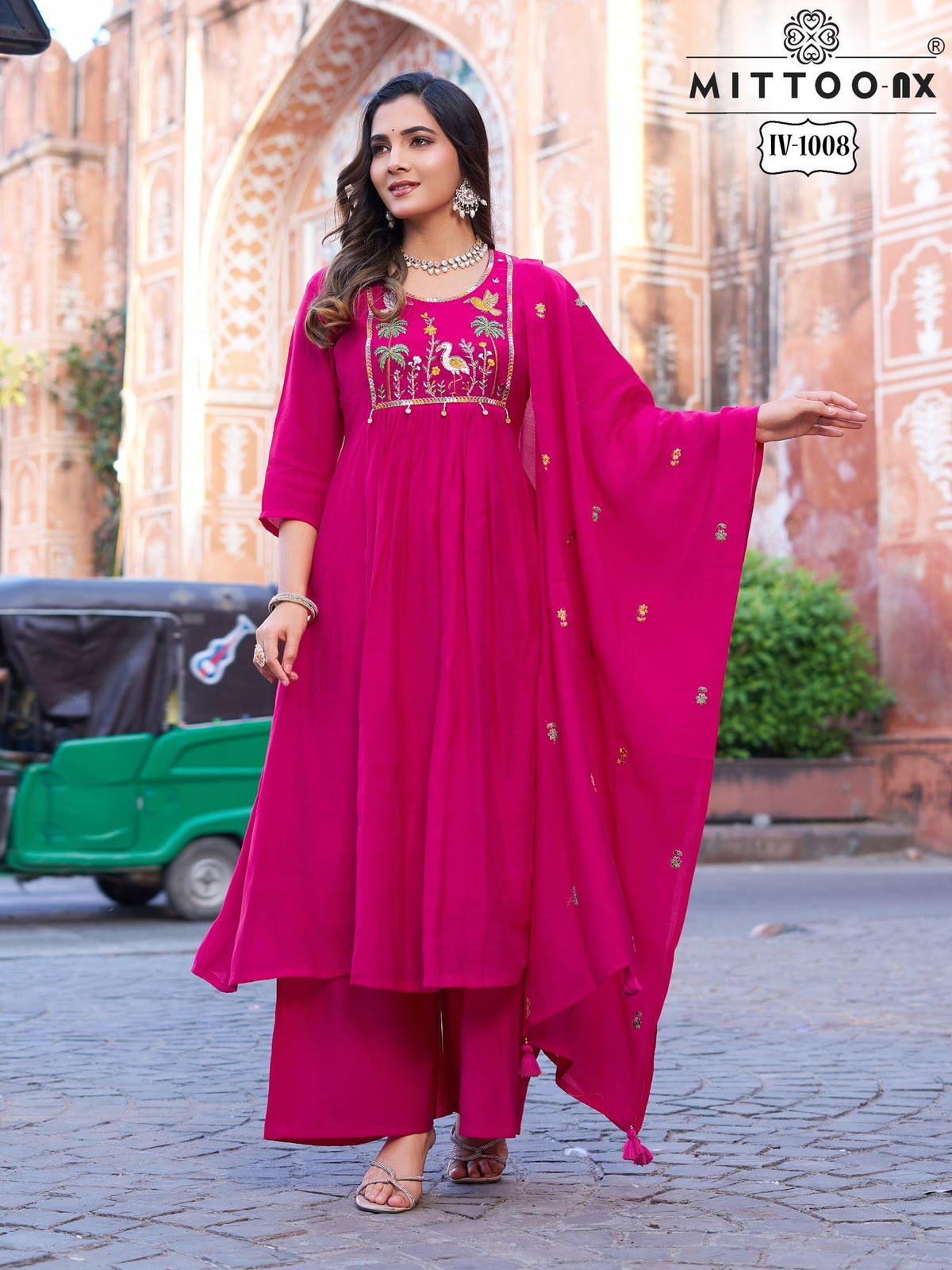 MITTOO 1008 EMBROIDERED THREE PIECE SET