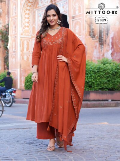 MITTOO 1019 EMBROIDERED THREE PIECE SET IN WHOLESALE