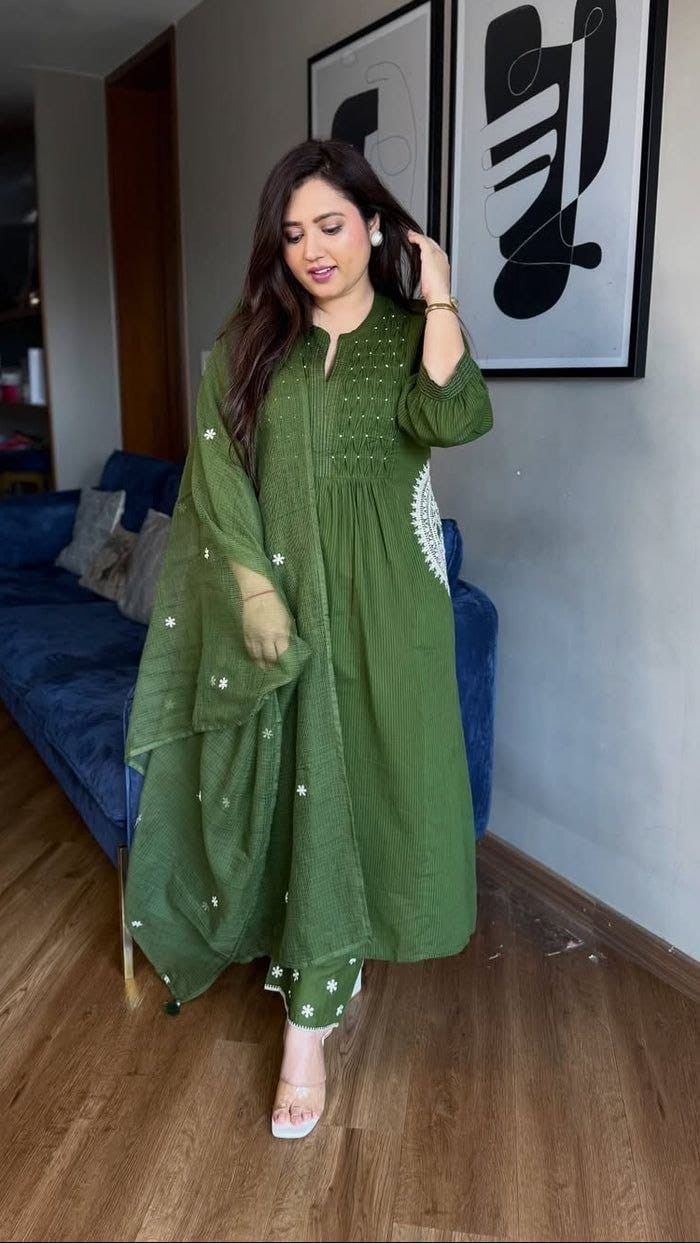 MT GREEN VALLEY COTTON SUIT IN WHOLESALE