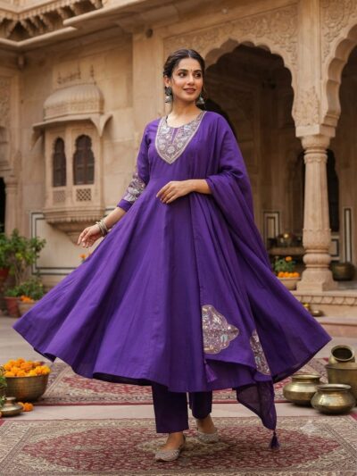 ROMAN SILK EMBROIDERED THREE PIECE KURTI SET