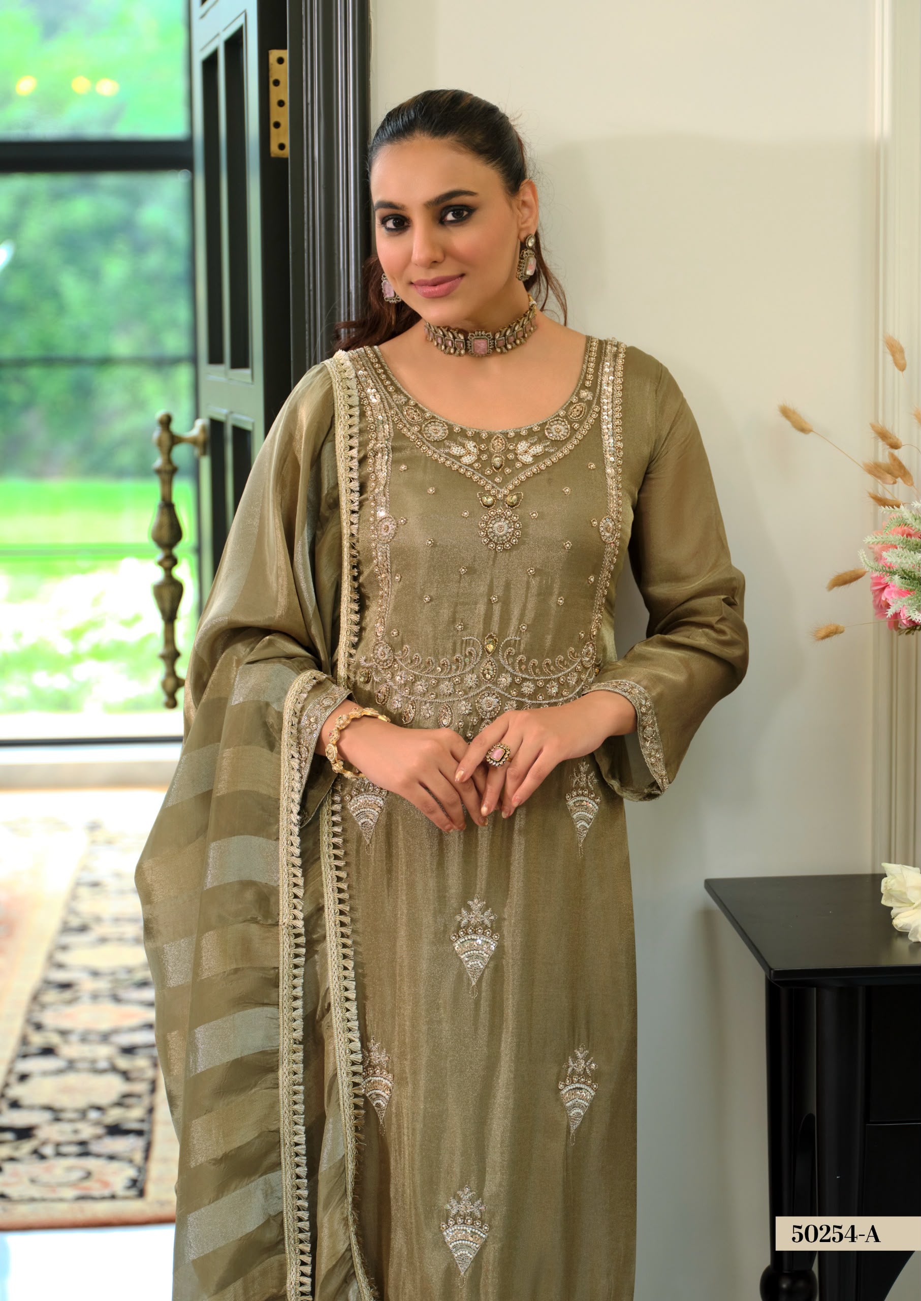 EL 50254 PURE VISCOSE EMBROIDERED THREE PIECE SET